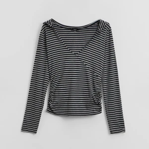 Sweter w czarno-szare paski z kapturem House