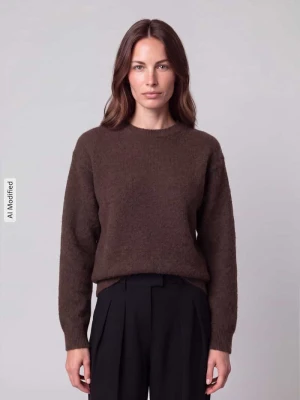 sweter w kroju regular fit z dodatkiem wełny model 'ALLY' Pieces Ciemnobrązowy