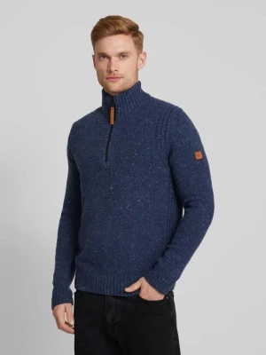 Sweter wełniany z detalem z logo camel active