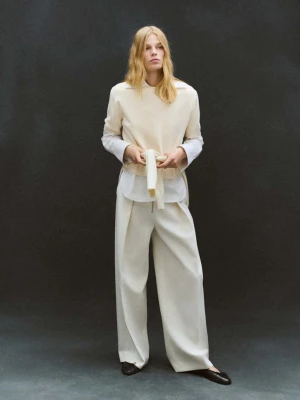 Sweter wełniany z krótkim rękawem kremowy / écru - Kobieta - - MANGO