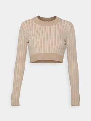 Sweter Won Hundred