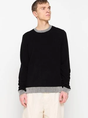 Sweter WOOD WOOD