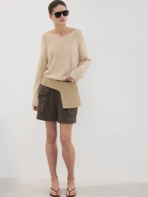 Sweter z ażurowej dzianiny z dekoltem w serek piaskowy - Kobieta - - MANGO