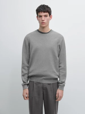 Sweter Z Bawełnianej Dzianiny Z Okrągłym Dekoltem - Średni Szary - - Massimo Dutti - Mężczyzna
