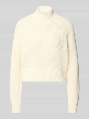Sweter z bawełnianej mieszanki, krój regular fit, model 'Dara' Noisy May Złamany biały