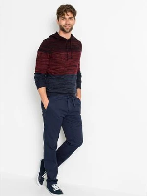 Sweter z cienkiej dzianiny z kapturem z miękkiej mieszanki bawełny bonprix