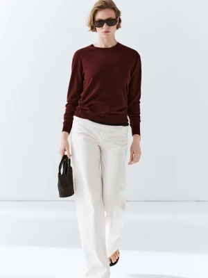 Sweter Z Cienkiej Dzianiny Ze 100% Wełny Z Okrągłym Dekoltem - Bordowy - - Massimo Dutti - Kobieta