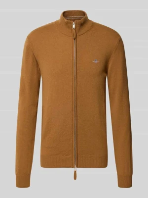 sweter z czystej wełny o kroju regular fit Gant Camel