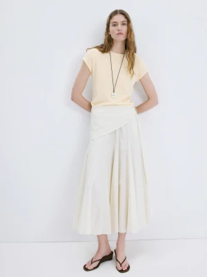 Sweter z dzianiny bawełnianej z krótkim rękawem pastelowy żółty - Kobieta - - MANGO