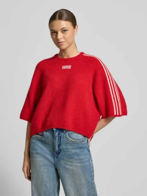 Sweter z dzianiny krótki z prążkowanymi wykończeniami model ‘VITOW’ American vintage