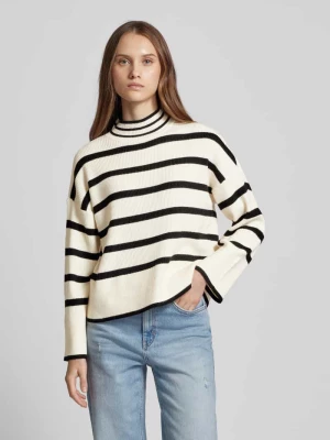 Sweter z dzianiny o kroju comfort fit z szerokimi, prążkowanymi ściągaczami Only