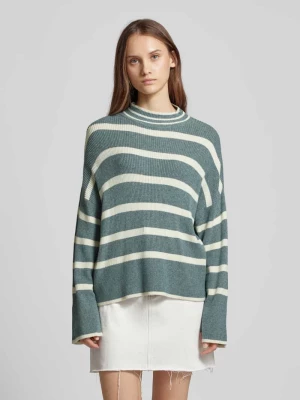 Sweter z dzianiny o kroju comfort fit z szerokimi, prążkowanymi ściągaczami Only