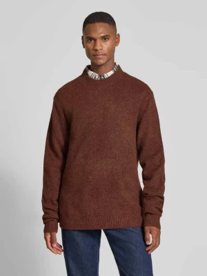 Sweter z dzianiny o kroju loose fit z dodatkiem wełny MCNEAL Ciemnoczerwony melanż