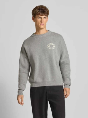 Sweter z dzianiny o kroju oversized z nadrukiem z logo PROHIBITED