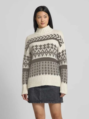 Sweter z dzianiny o kroju oversized z norweskim wzorem model ‘AMPLE’ Vero Moda