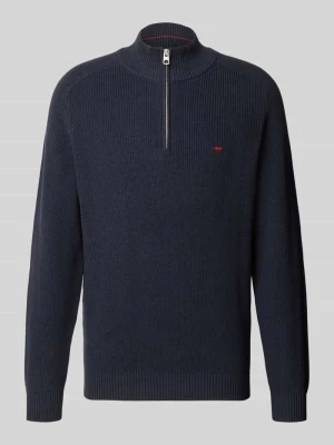 Sweter z dzianiny o kroju regular fit z czystej bawełny z kołnierzem zapinanym FYNCH-HATTON Granatowy