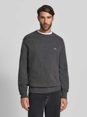 Sweter z dzianiny o kroju regular fit z czystej wełny Lacoste