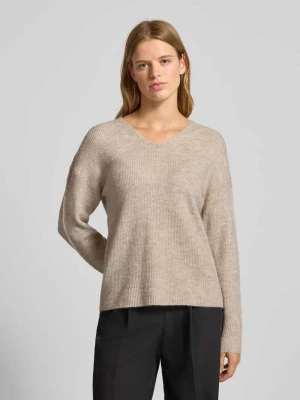 Sweter z dzianiny o kroju regular fit z dekoltem w serek model ‘CAMILLA’ Only