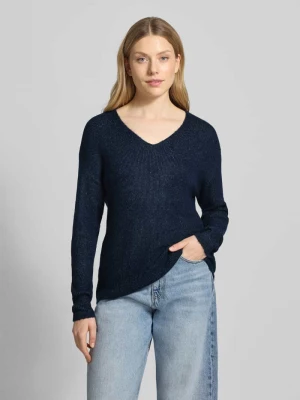 Sweter z dzianiny o kroju regular fit z dekoltem w serek model ‘CREWLEFILE’ Vero Moda
