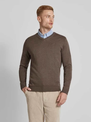 Sweter z dzianiny o kroju regular fit z dekoltem w serek Tom Tailor