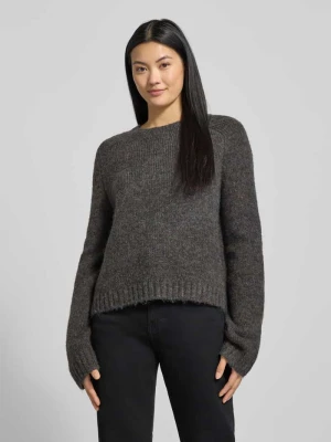 Sweter z dzianiny o kroju regular fit z dodatkiem wełny model ‘INGRID’ Vero Moda
