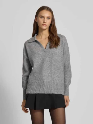 Sweter z dzianiny o kroju regular fit z dodatkiem wełny model ‘MALOU’ Pieces
