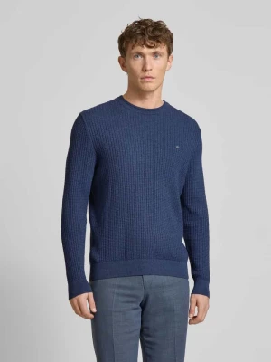 Sweter z dzianiny o kroju regular fit z fakturowanym wzorem Christian Berg Men