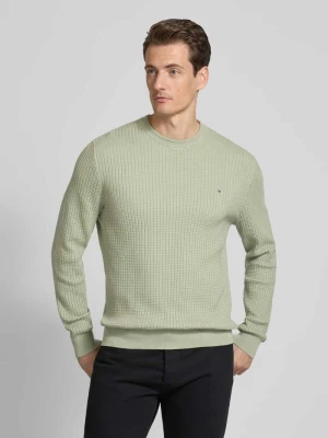 Sweter z dzianiny o kroju regular fit z fakturowanym wzorem Christian Berg Men