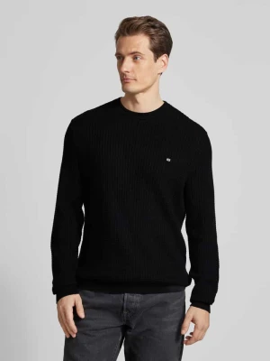 Sweter z dzianiny o kroju regular fit z fakturowanym wzorem Christian Berg Men