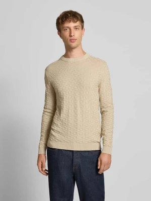 Sweter z dzianiny o kroju regular fit z fakturowanym wzorem model ‘KALLE’ Only & Sons Beżowy