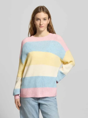 Sweter z dzianiny o kroju regular fit z mieszanki wiskozy model ‘ATIA’ Only