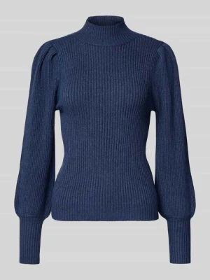 Sweter z dzianiny o kroju regular fit z mieszanki wiskozy model ‘KATIA’ Only