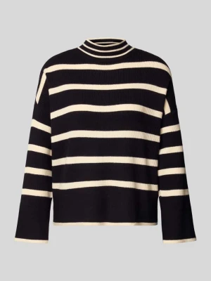 Sweter z dzianiny o kroju regular fit z mieszanki wiskozy model ‘LIBI’ Only