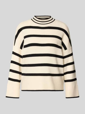 Sweter z dzianiny o kroju regular fit z mieszanki wiskozy model ‘LIBI’ Only