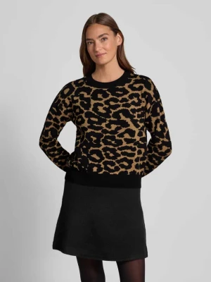 Sweter z dzianiny o kroju regular fit z mieszanki wiskozy model ‘SILJEANIMAL’ Vero Moda