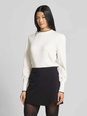 Sweter z dzianiny o kroju regular fit z mieszanki wiskozy ze stójką Zero Écru