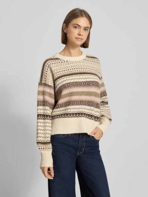 Sweter z dzianiny o kroju regular fit z obniżonymi ramionami model ‘ARIANNE’ Only