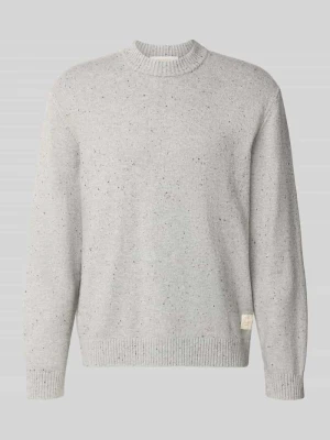 sweter z dzianiny o kroju regular fit z okrągłym dekoltem Jack&Jones Jasnoszary