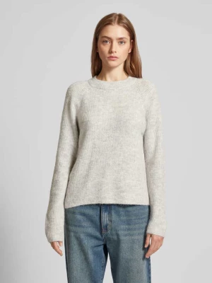 Sweter z dzianiny o kroju regular fit z prążkowanej dzianiny model ‘ELLEN’ Pieces