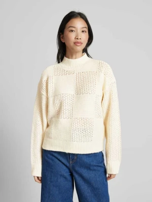 Sweter z dzianiny o kroju regular fit ze stójką model ‘MOON’ Vero Moda