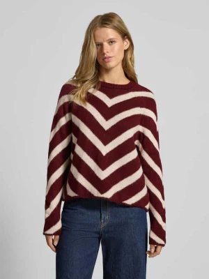 Sweter z dzianiny o kroju regular fit ze wzorem w paski model ‘ELIZA’ Only