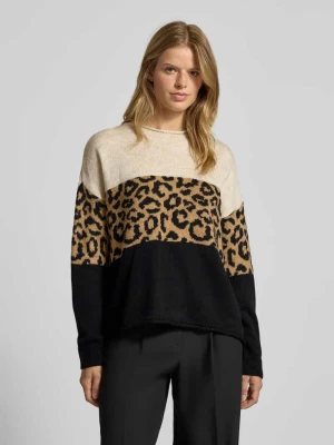 Sweter z dzianiny o kroju regular fit ze zrolowanym okrągłym dekoltem model ‘JADE’ Only