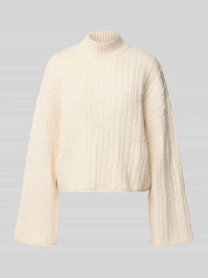 Sweter z dzianiny o kroju relaxed fit z elastycznej mieszanki materiałów REVIEW Złamany biały