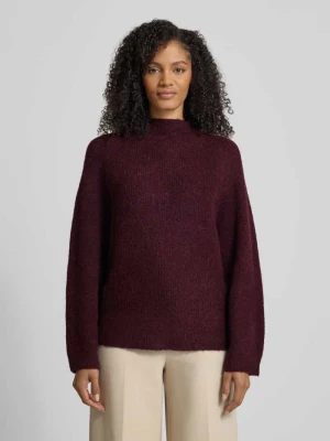 Sweter z dzianiny o kroju relaxed fit z mieszanki wełny model ‘SIA’ Selected Femme