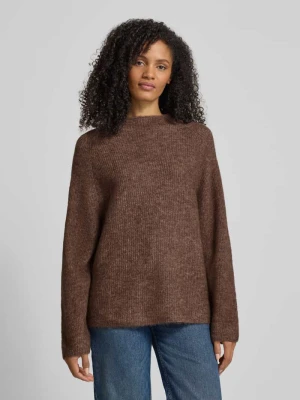 Sweter z dzianiny o kroju relaxed fit z mieszanki wełny model ‘SIA’ Selected Femme
