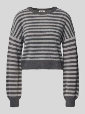 Sweter z dzianiny o kroju relaxed fit ze wzorem na całej powierzchni model ‘PIUMO’ Only