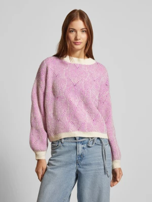 Sweter z dzianiny o luźnym kroju z abstrakcyjnym fakturowanym wzorem model ‘JENNA’ Pieces