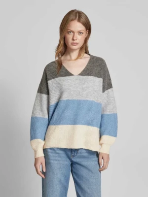 Sweter z dzianiny o luźnym kroju z dodatkiem wełny model ‘DESMA’ Vero Moda