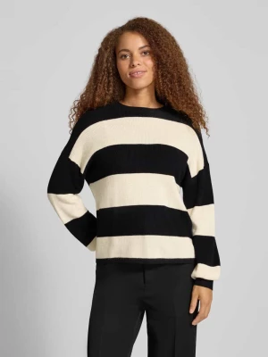 Sweter z dzianiny o luźnym kroju z mieszanki wiskozy model ‘ATIA’ Only