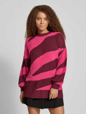 Sweter z dzianiny o luźnym kroju z okrągłym dekoltem model ‘BLAIR’ Noisy May